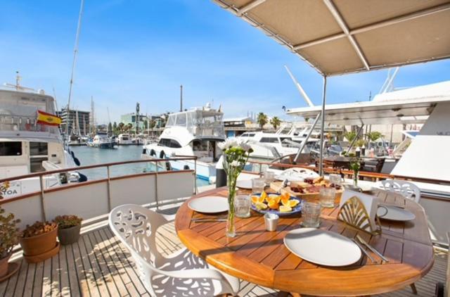 Hotel Charming Boat In Barcelona - Perfect Getaway Sant Adrià de Besòs Exterior foto