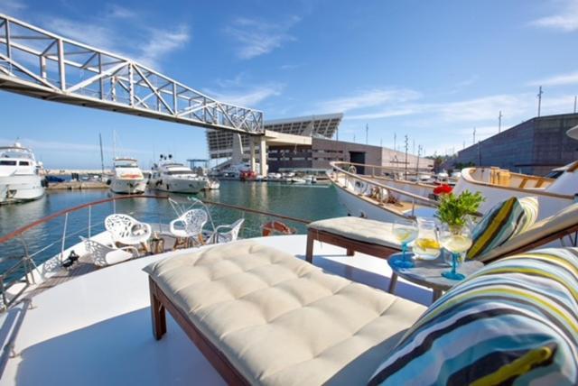Hotel Charming Boat In Barcelona - Perfect Getaway Sant Adrià de Besòs Exterior foto