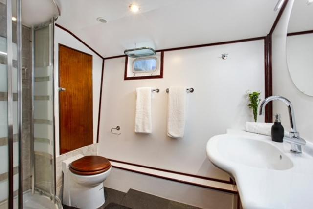 Hotel Charming Boat In Barcelona - Perfect Getaway Sant Adrià de Besòs Exterior foto