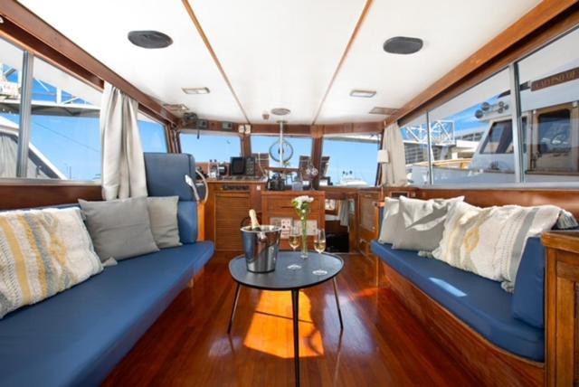 Hotel Charming Boat In Barcelona - Perfect Getaway Sant Adrià de Besòs Exterior foto